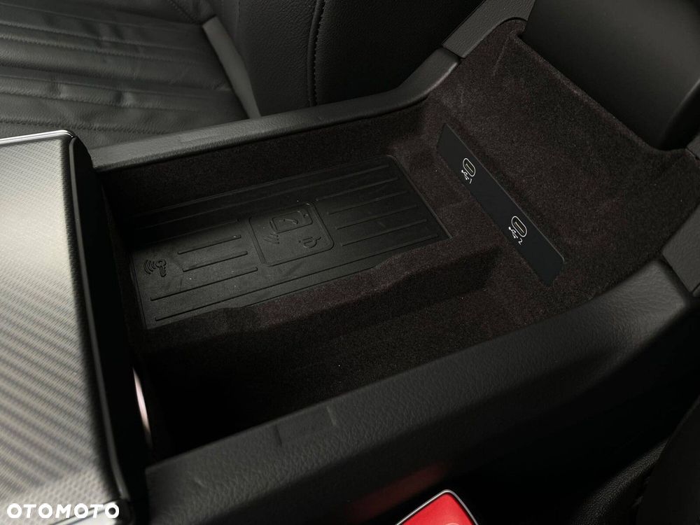Audi A6 Avant - 34