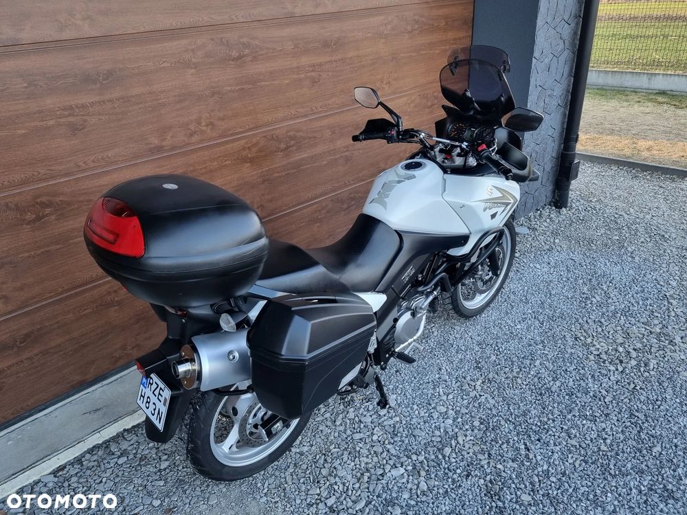 Suzuki DL - 25