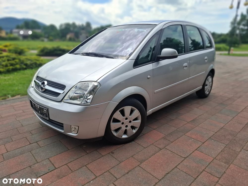 Opel Meriva 1.8 16V Cosmo Easytronic - 1