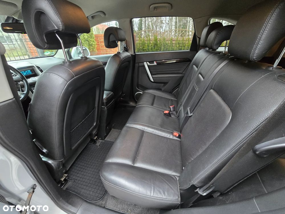 Chevrolet Captiva 2.4 AWD LT+ - 10