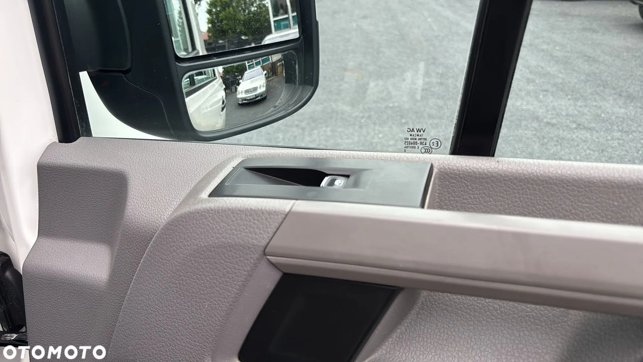 Volkswagen Crafter - 17