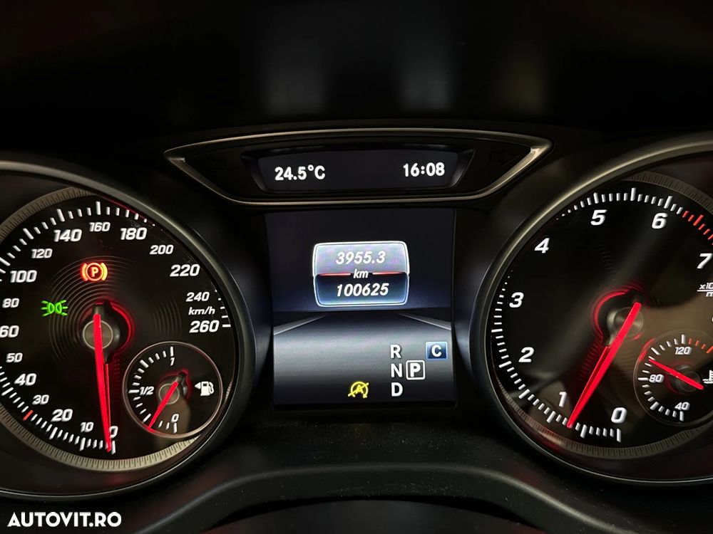 Mercedes-Benz GLA 250 4MATIC Aut. - 11