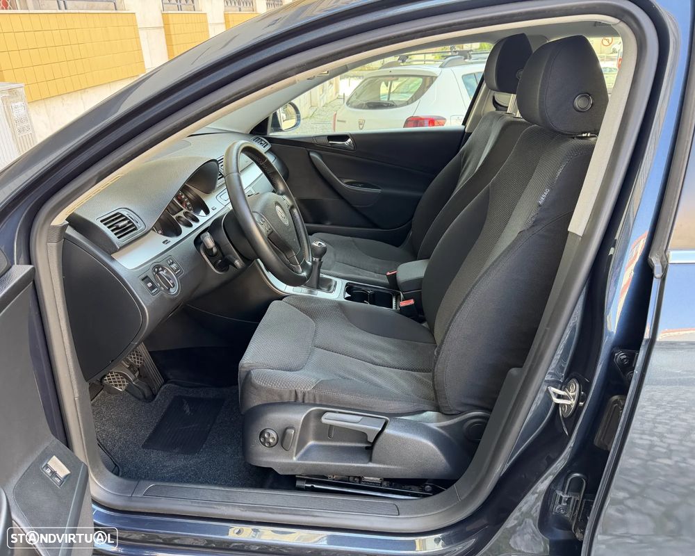 VW Passat Variant 1.9 TDI Confortline - 15