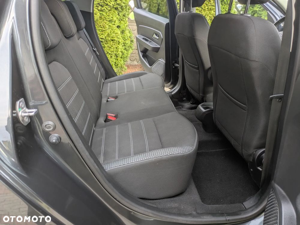 Dacia Duster 1.5 Blue dCi Prestige - 13