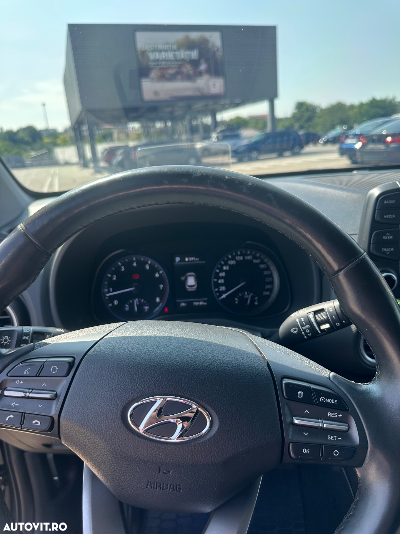Hyundai KONA 1.6 T-GDI 4WD Aut. Premium - 4