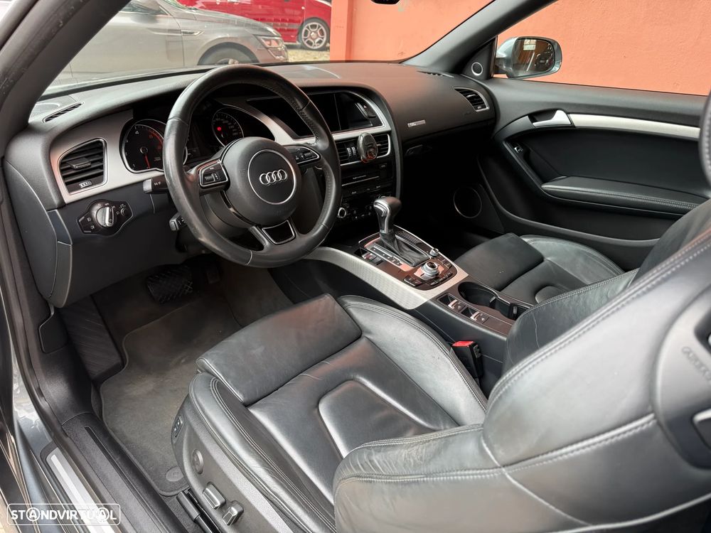 Audi A5 Cabrio 2.0 TDi Multitronic S-line - 4
