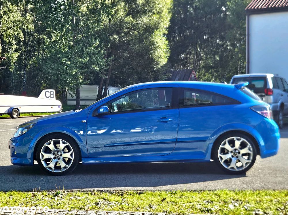 Opel Astra OPC - 5