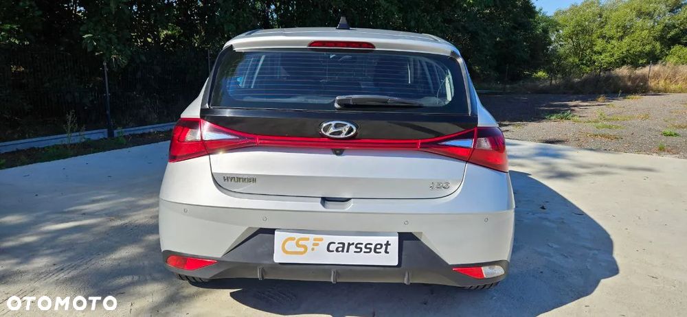 Hyundai i20 1.2 Comfort - 11