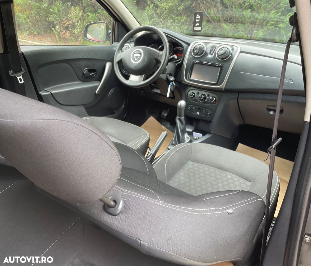 Dacia Logan 0.9 TCe Prestige - 34