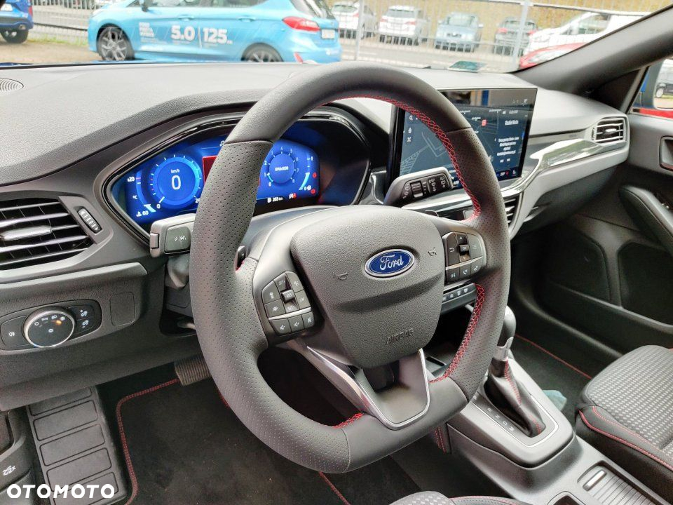 Ford Focus - 11
