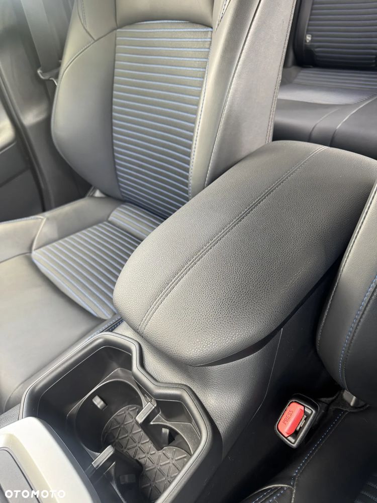Toyota RAV4 2.5 Hybrid Selection 4x4 - 18