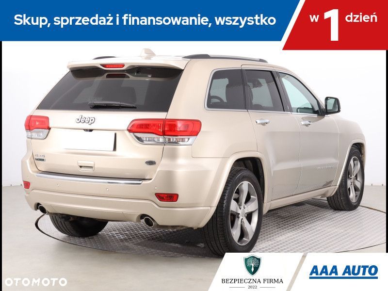 Jeep Grand Cherokee - 6