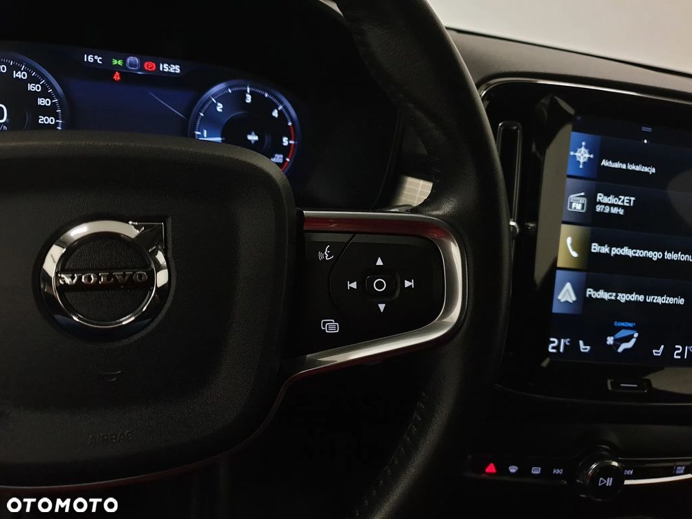 Volvo XC 40 D3 R-Design - 12