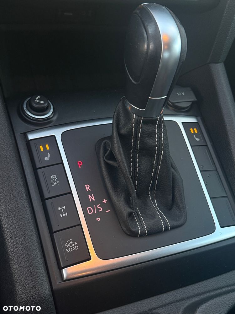 Volkswagen Amarok 3.0 V6 TDi 4MOTION Aventura - 19