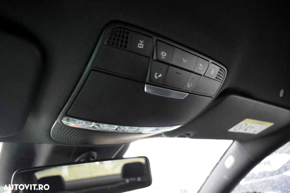 Mercedes-Benz E 220 d 4Matic 9G-TRONIC Night Edition - 41