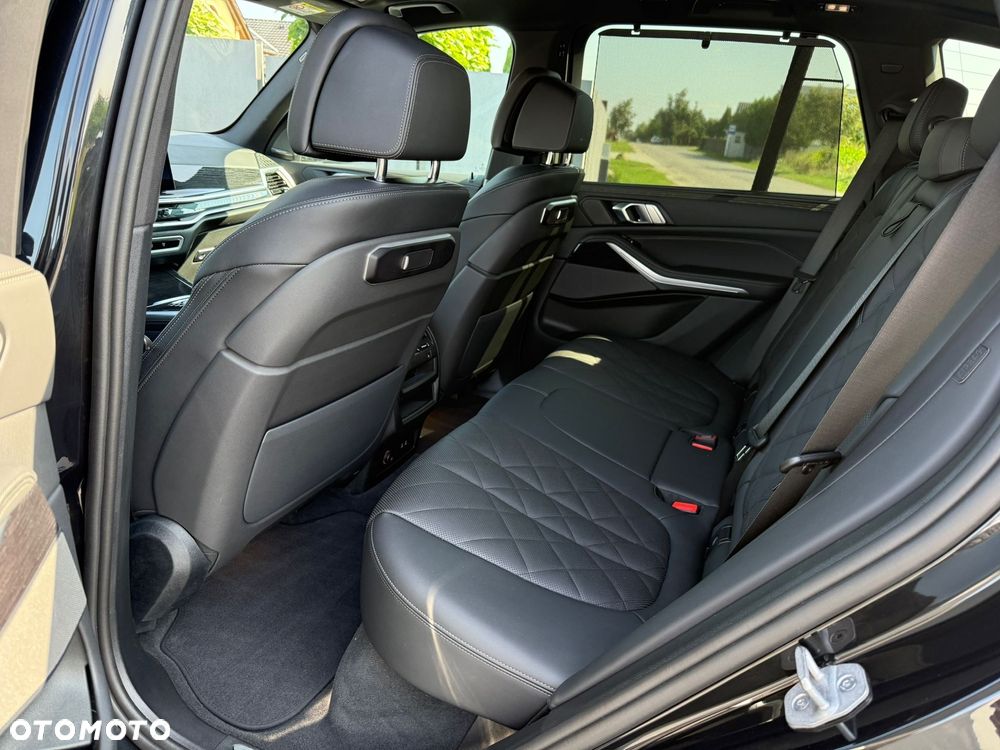 BMW X5 xDrive40d - 32