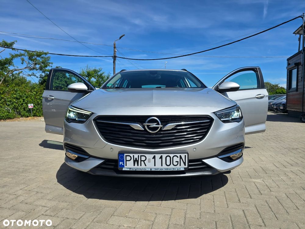 Opel Insignia - 22