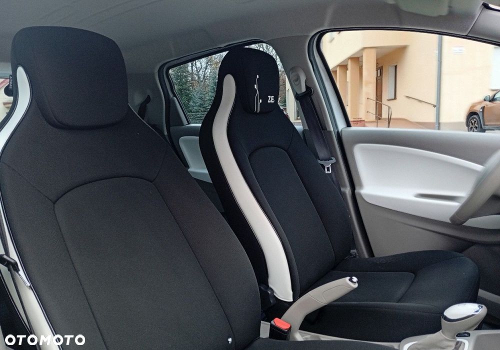 Renault Zoe - 15