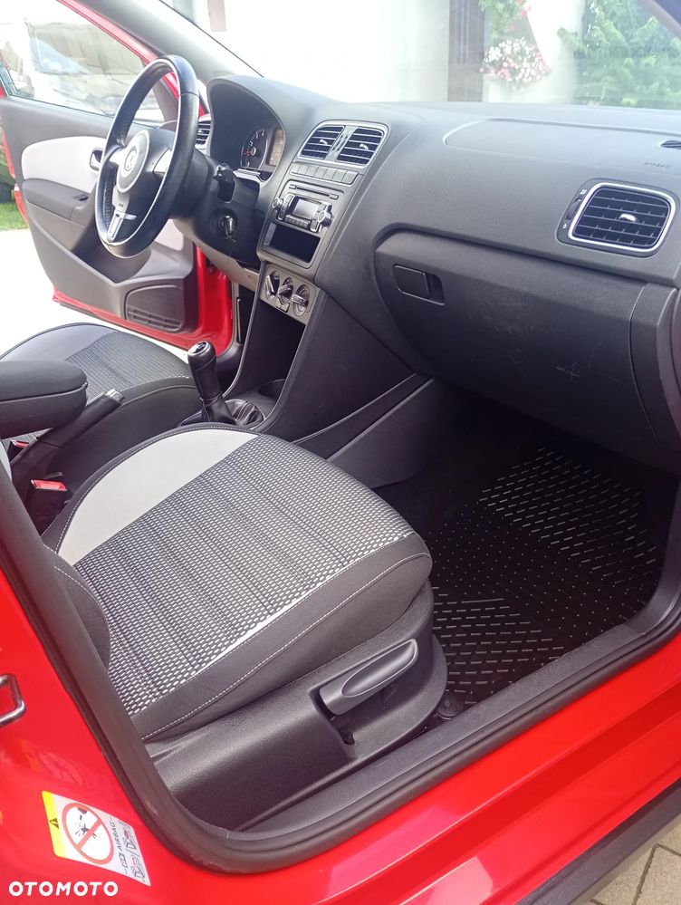 Volkswagen Polo Cross - 18