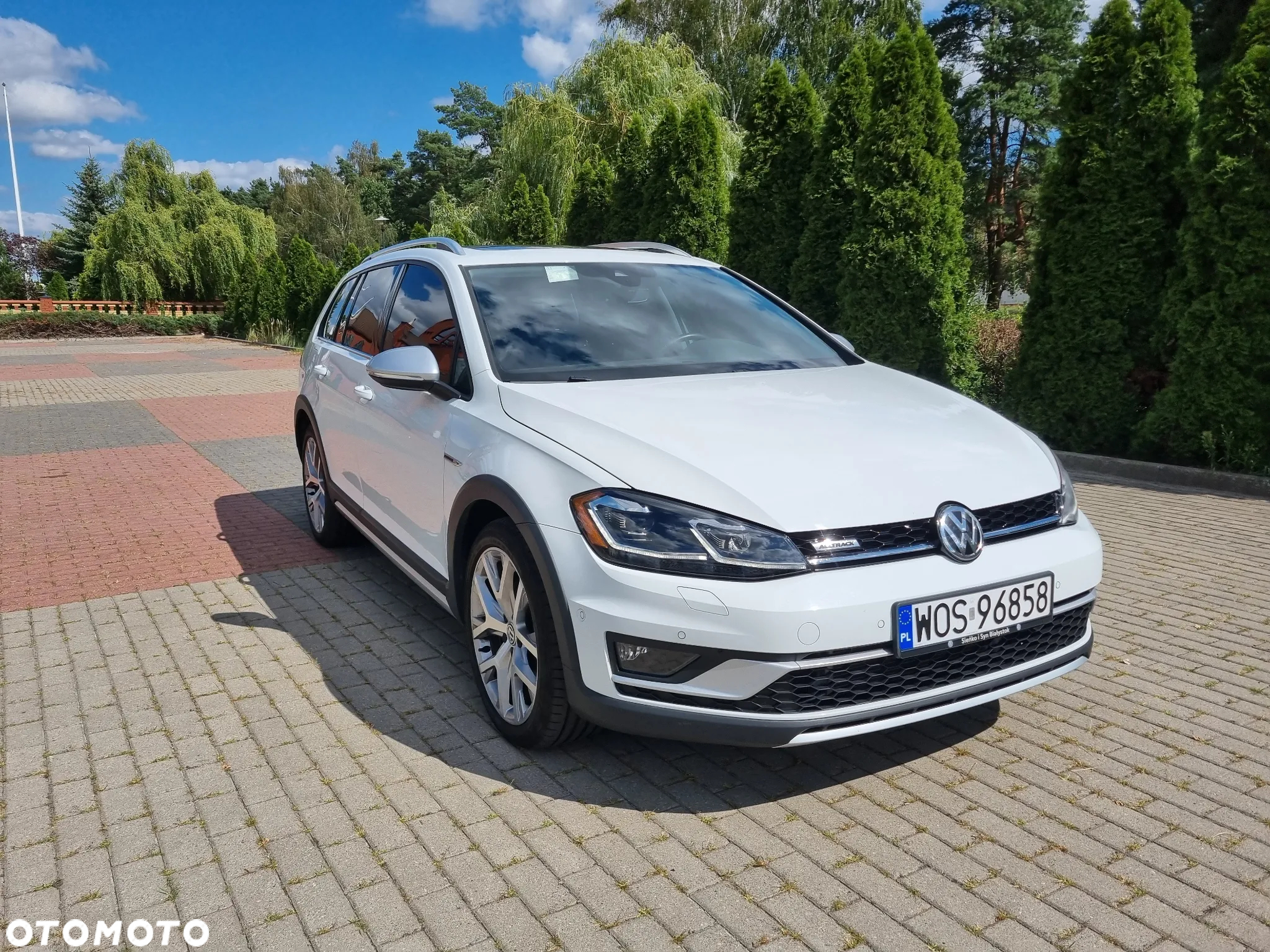 Volkswagen Golf - 18