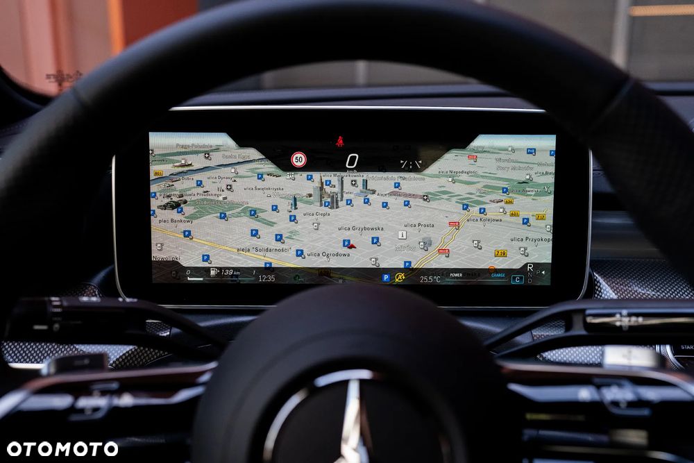 Mercedes-Benz Klasa C 200 mHEV 4-Matic AMG - 32