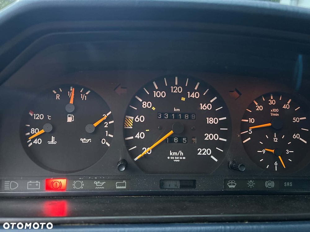 Mercedes-Benz W124 (1984-1993) - 9