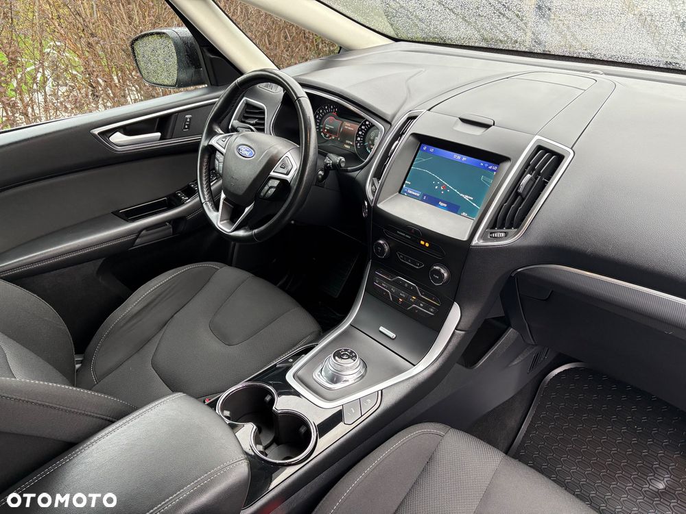 Ford S-Max 2.0 EcoBlue Titanium - 11