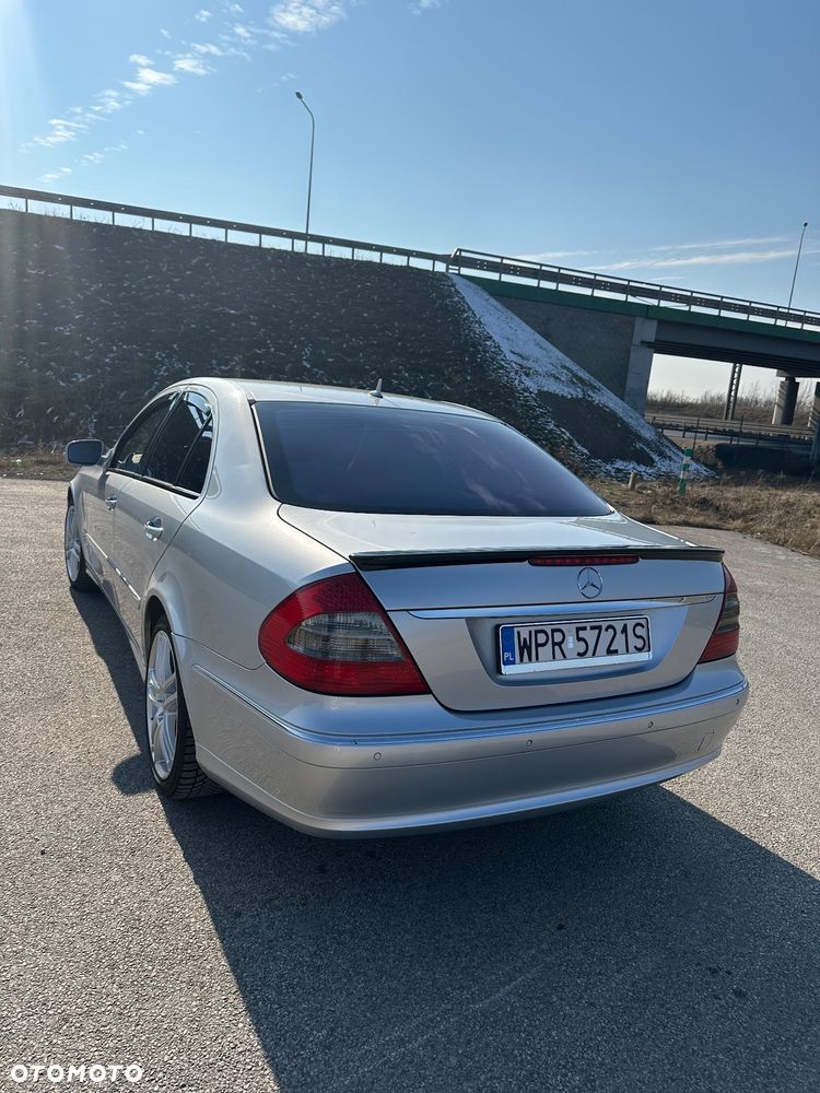 Mercedes-Benz Klasa E 320 CDI Avantgarde - 4