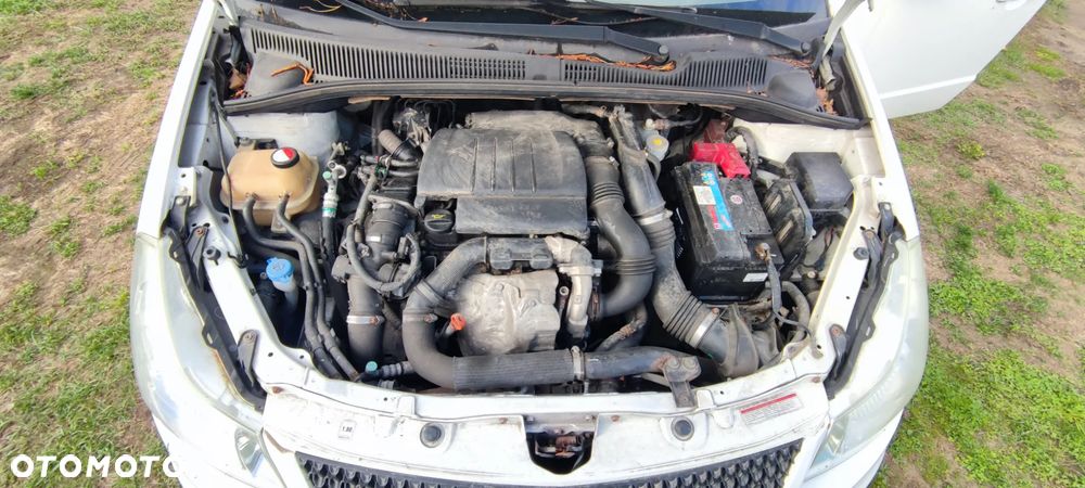 Suzuki SX4 1.6 DDiS Comfort - 17