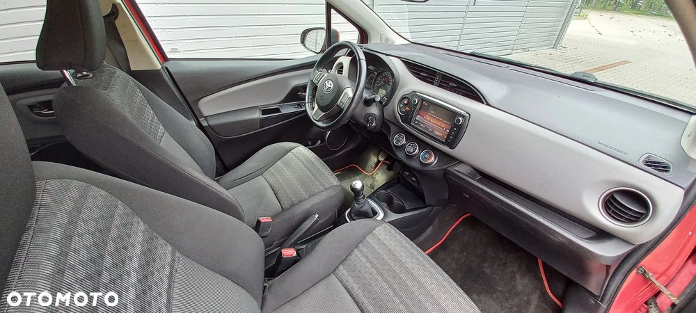 Toyota Yaris 1.0 Active EU6 - 8