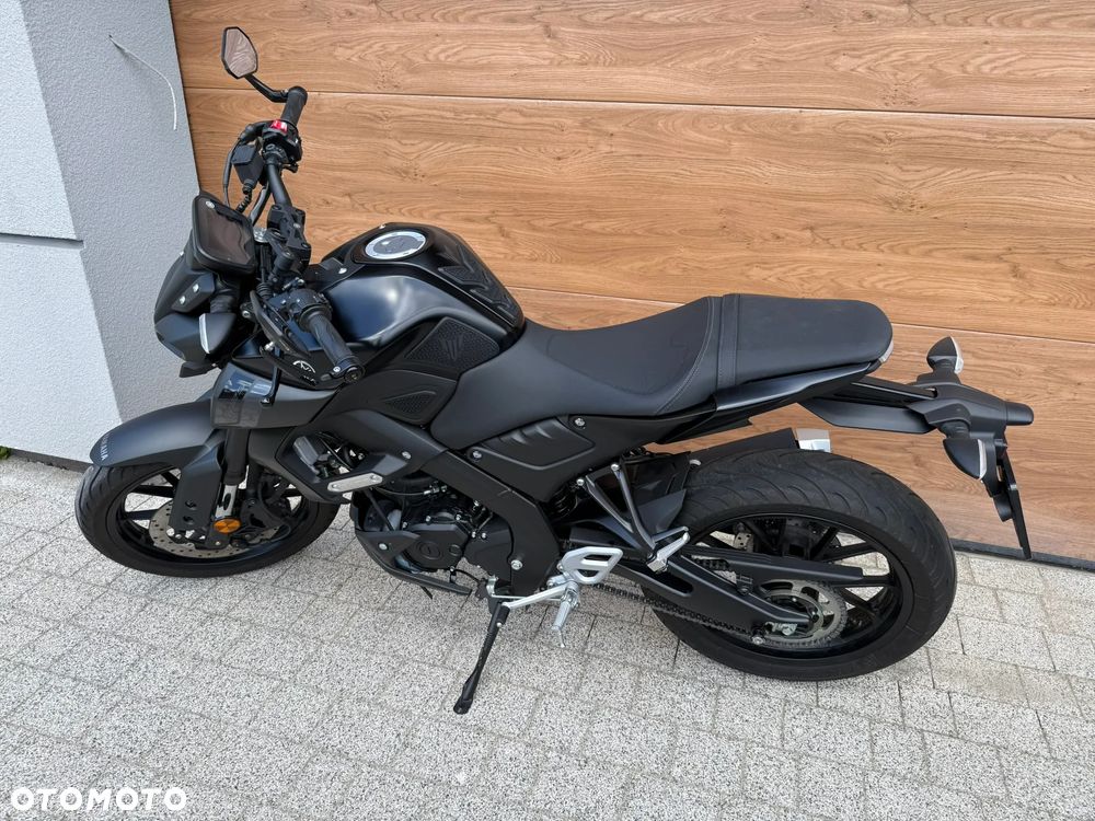 Yamaha MT - 5