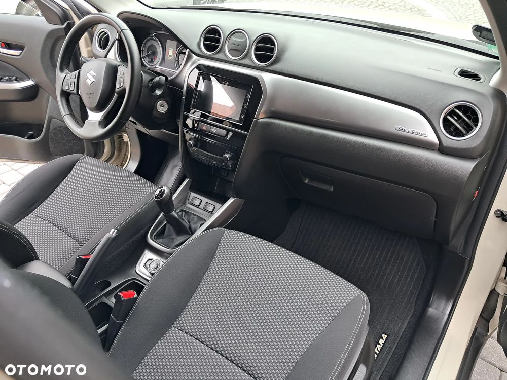 Suzuki Vitara - 19
