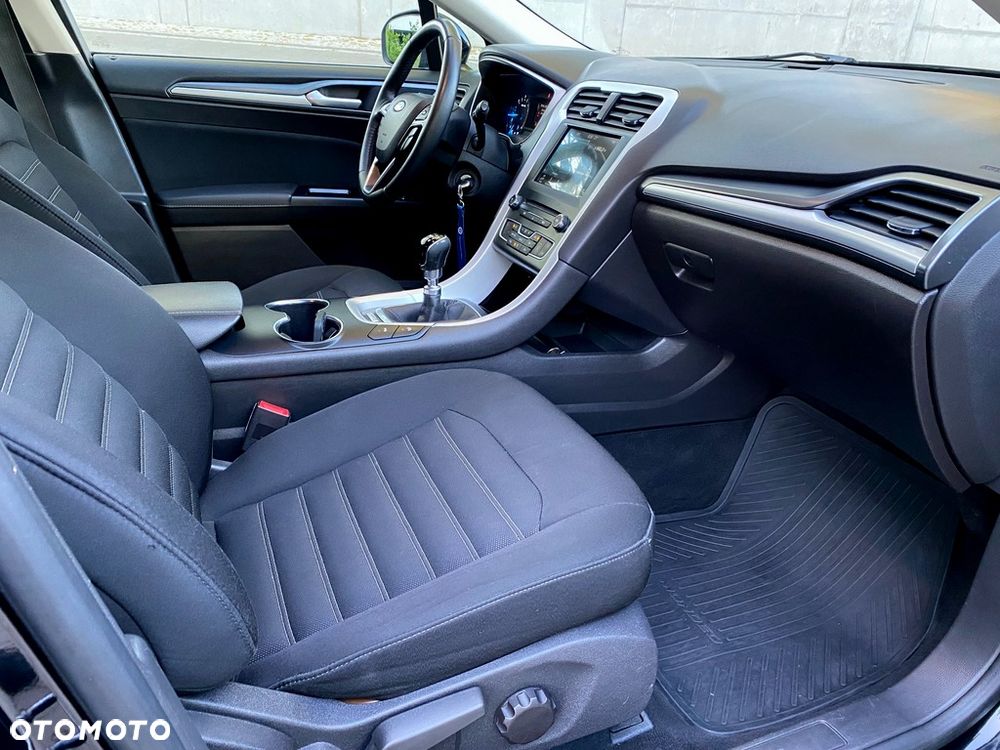 Ford Mondeo 2.0 TDCi Titanium - 8