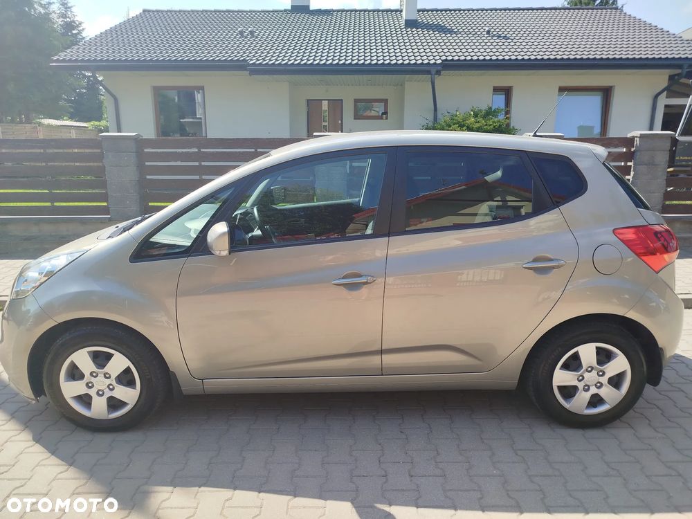 Kia Venga 1.6 Business Line - 1