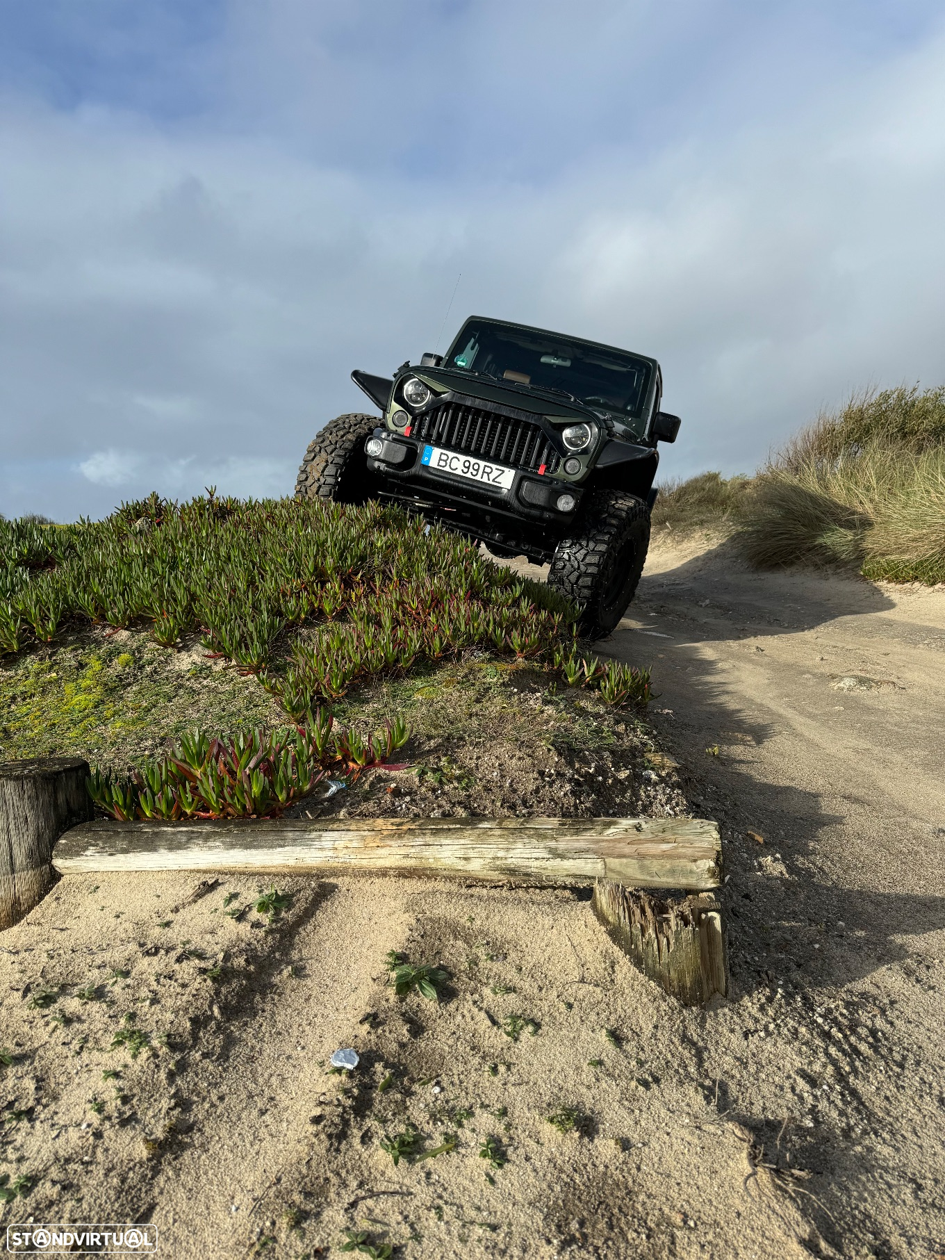 Jeep Wrangler Unlimited Hard-Top 2.8 CRD DPF Auto Sahara - 8
