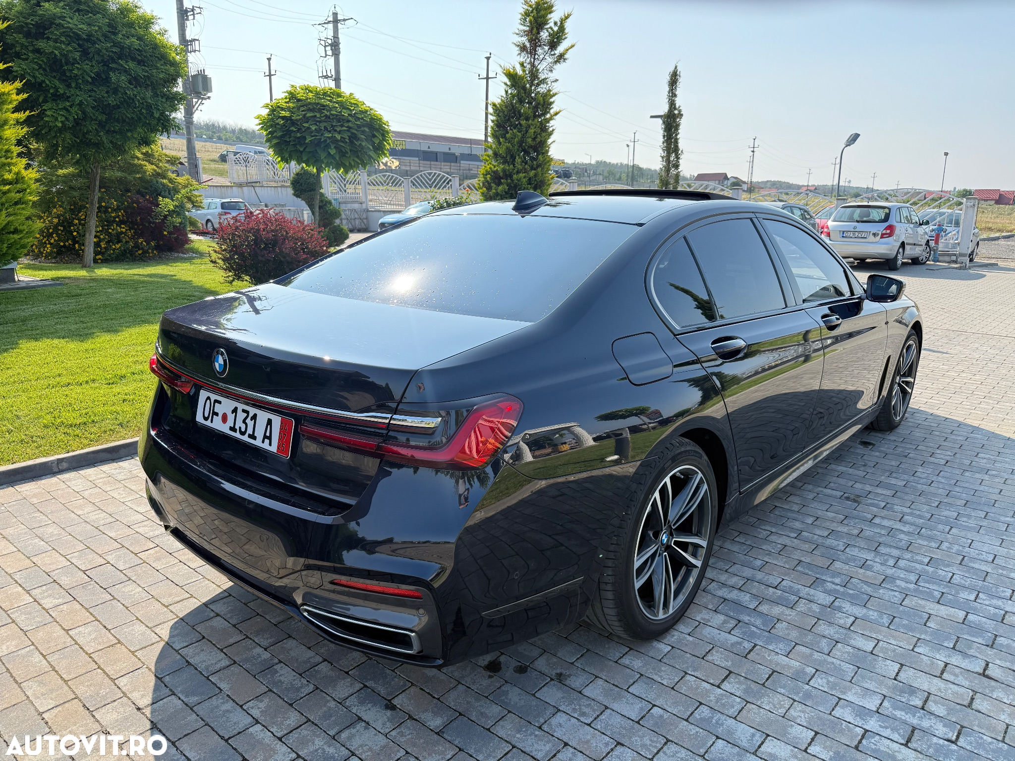 BMW Seria 7 740d xDrive - 9