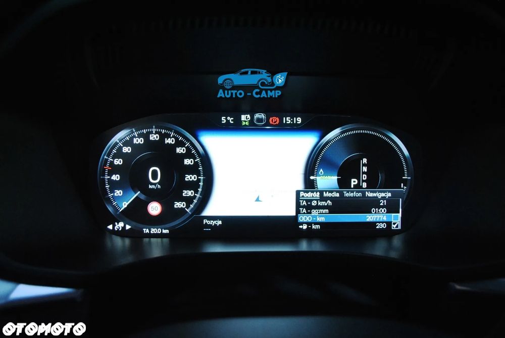 Volvo XC 60 - 32