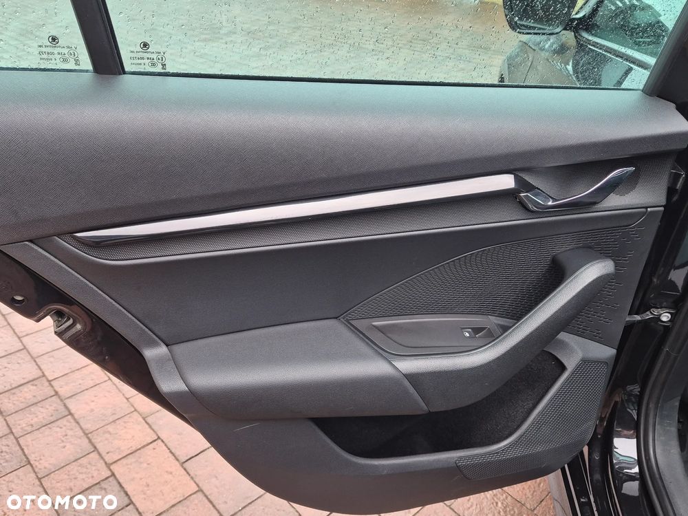 Skoda Octavia 1.5 TSI ACT Ambition - 20