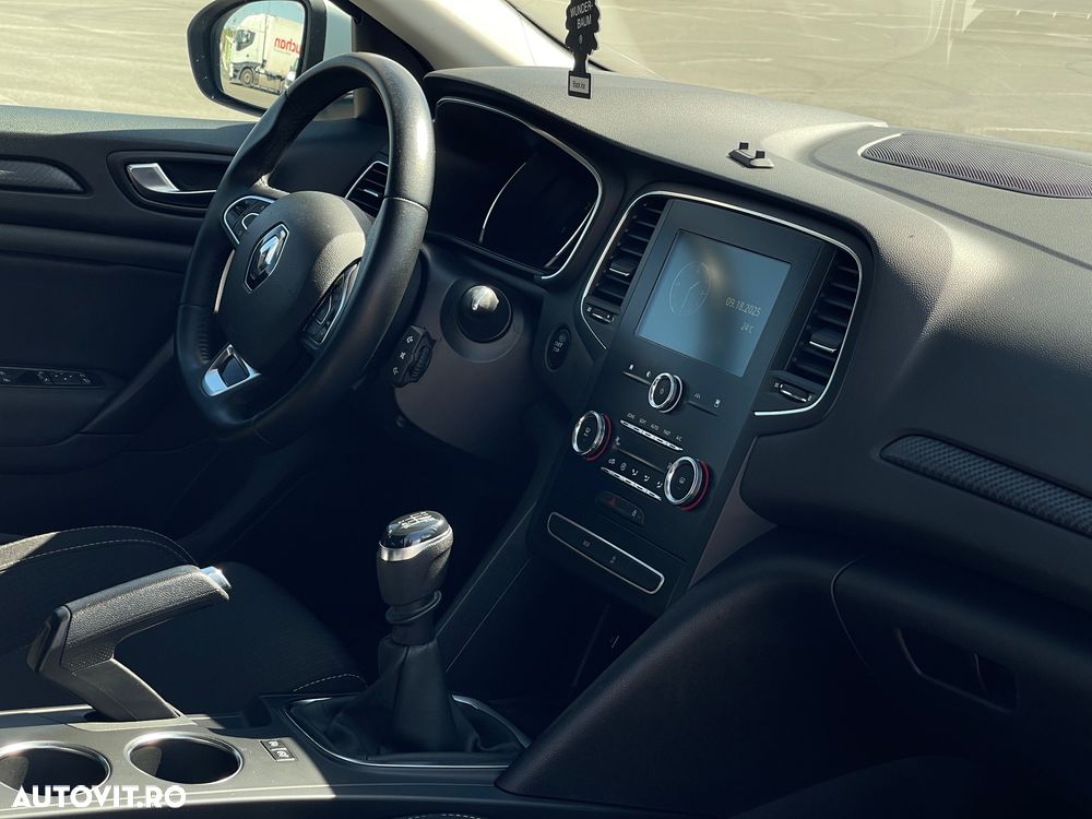 Renault Megane Blue dCi 116 Life - 7