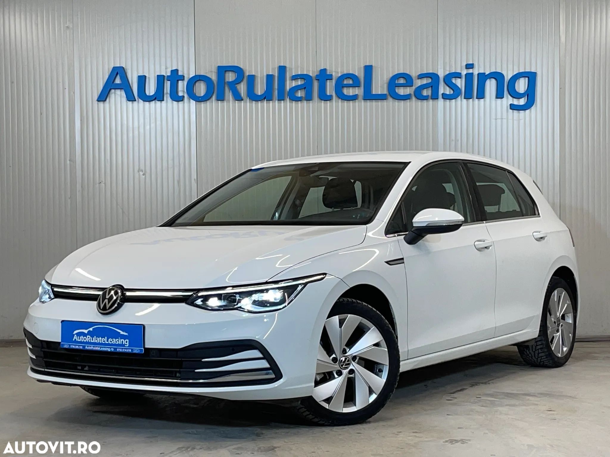 Volkswagen Golf 2.0 TDI DSG Style - 1