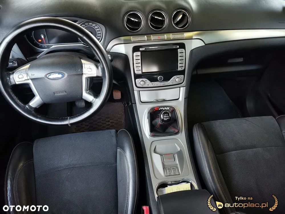 Ford S-Max - 10