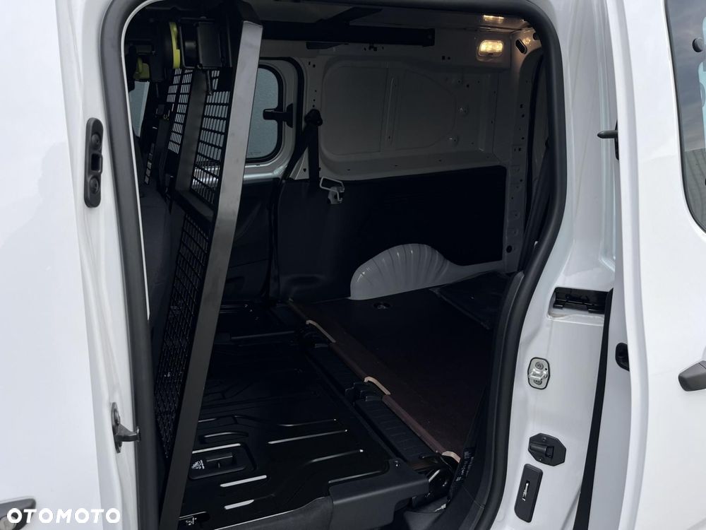 Peugeot Partner - 16