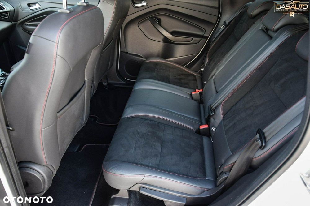 Ford Kuga - 27