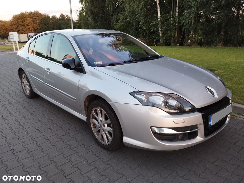 Renault Laguna dCi 180 FAP GT - 2