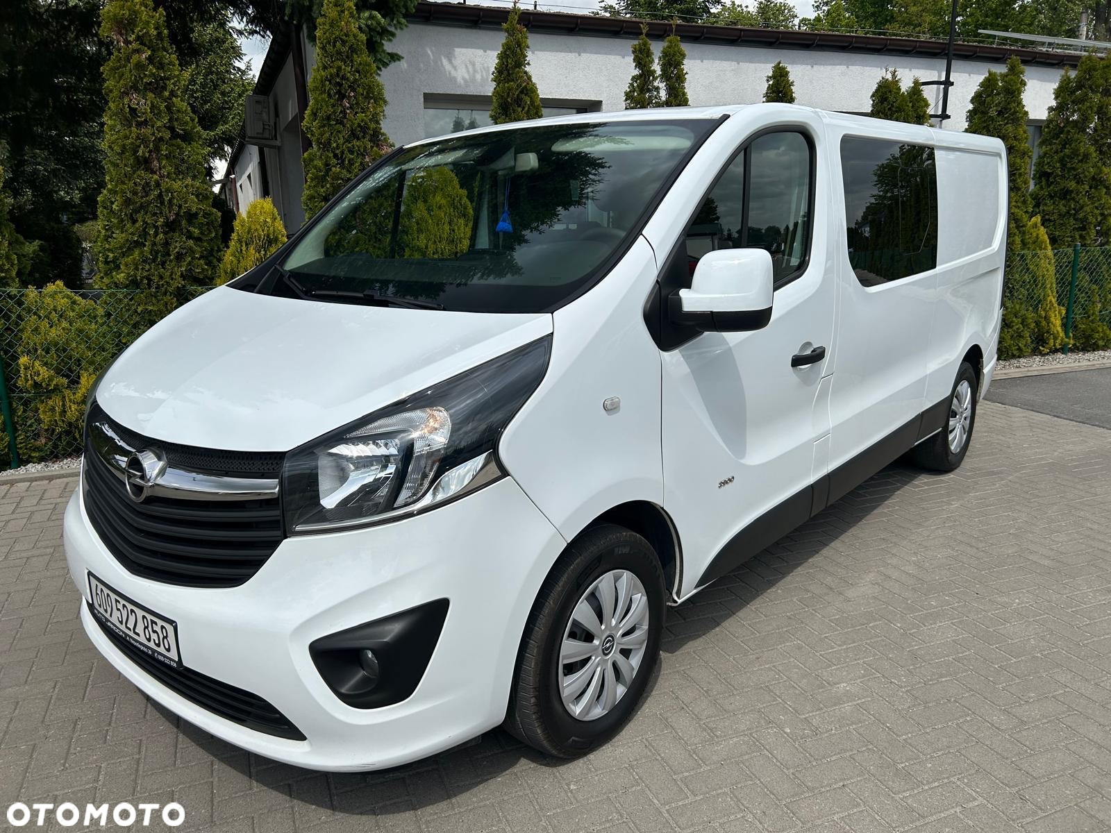 Opel Vivaro L2H1 2,9t Elegance Premium - 10