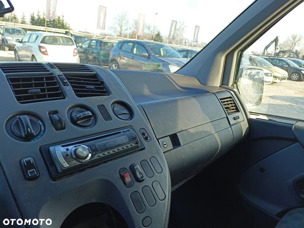 Mercedes-Benz Vito - 9