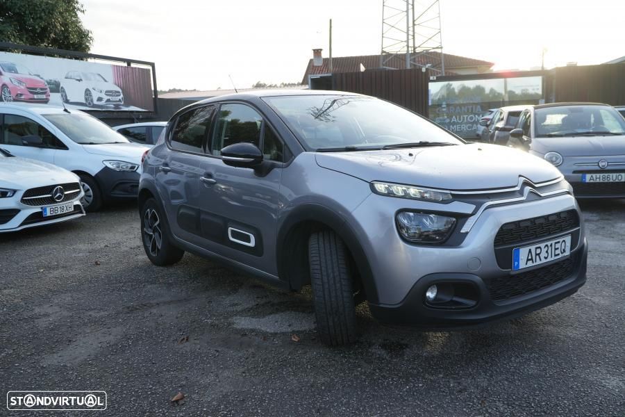 Citroën C3 1.2 PureTech Shine - 3