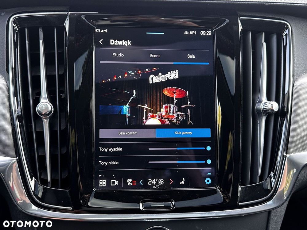 Volvo S90 - 31