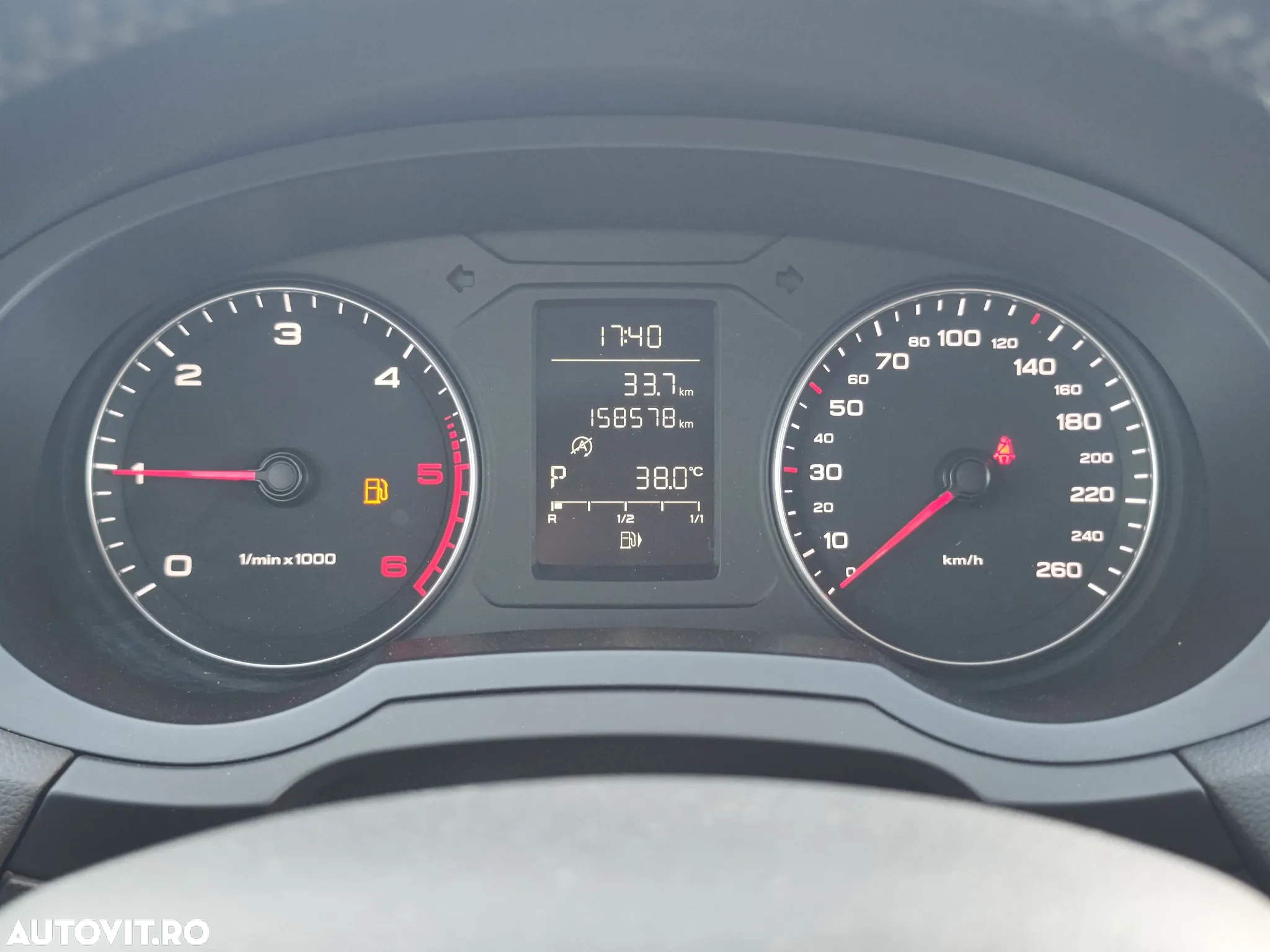 Audi Q3 2.0 TDI Quattro S tronic - 14