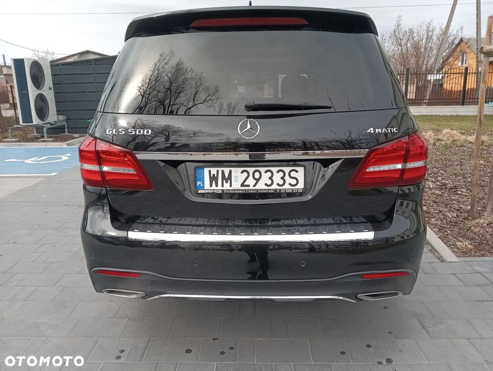 Mercedes-Benz GLS - 7